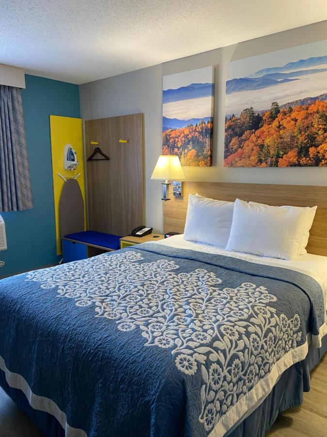 Days Inn By Wyndham Brunswick Bath Area Ngoại thất bức ảnh