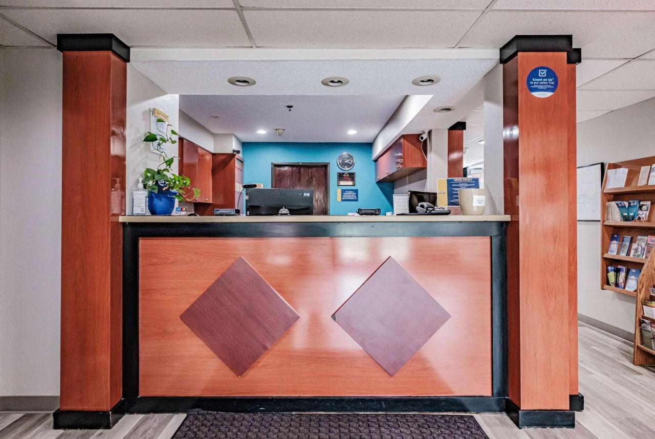 Days Inn By Wyndham Brunswick Bath Area Ngoại thất bức ảnh