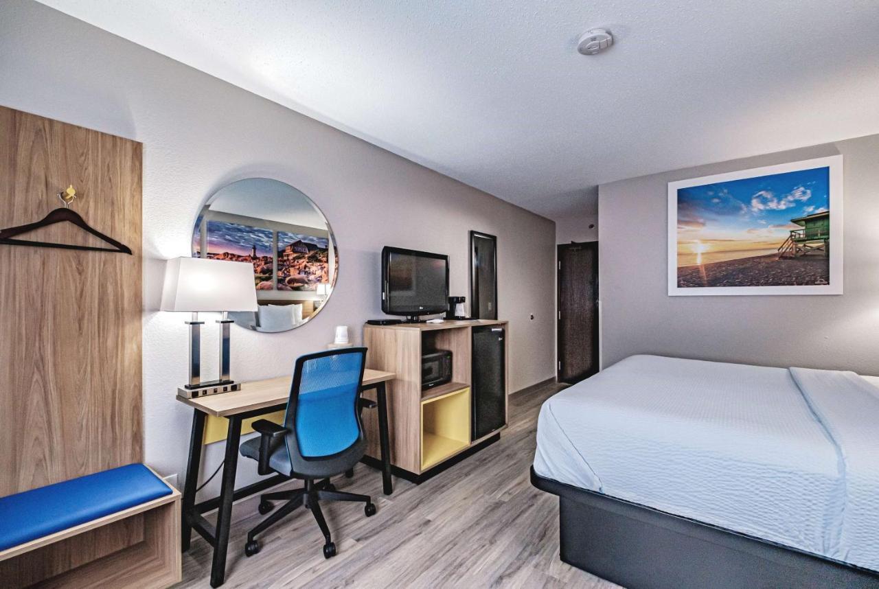 Days Inn By Wyndham Brunswick Bath Area Ngoại thất bức ảnh