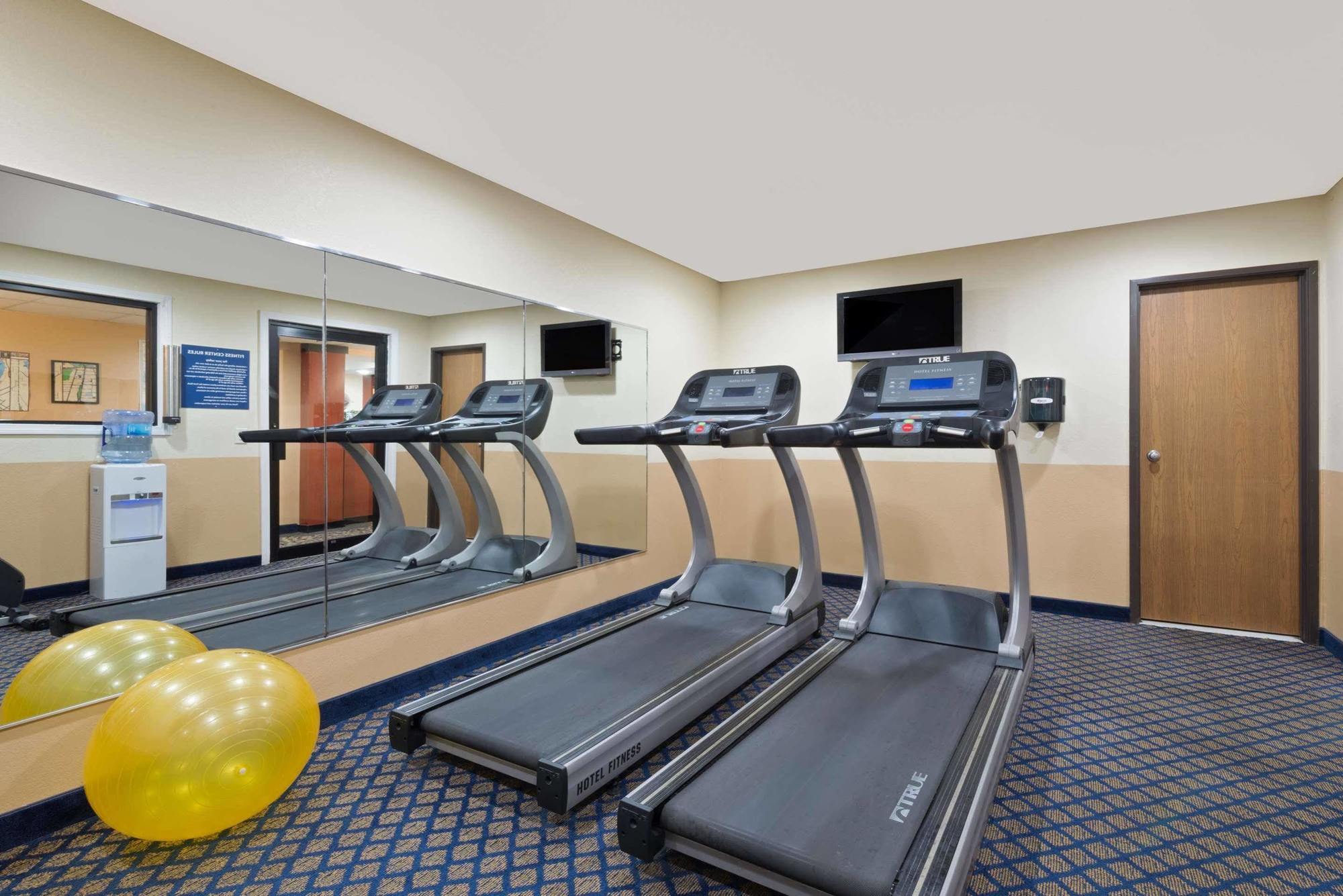 Days Inn By Wyndham Brunswick Bath Area Ngoại thất bức ảnh